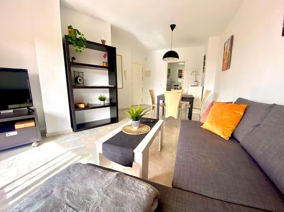 Apartment Jule Direkt Am Golfplatz Михас Екстериор снимка